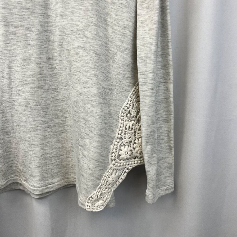 Christopher & Banks Womens Round Kneck Top Heather Gray/Ivory Lace Trim Large - Picture 5 of 9